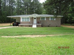 2555 Pleasant Springs Dr, Tuskegee, AL 36083