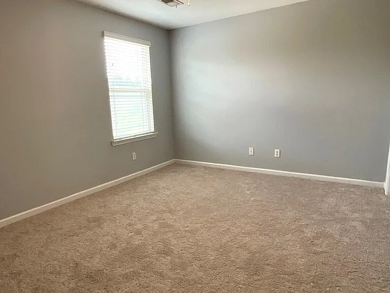 58 Spring Lakes Cir — Photo 15