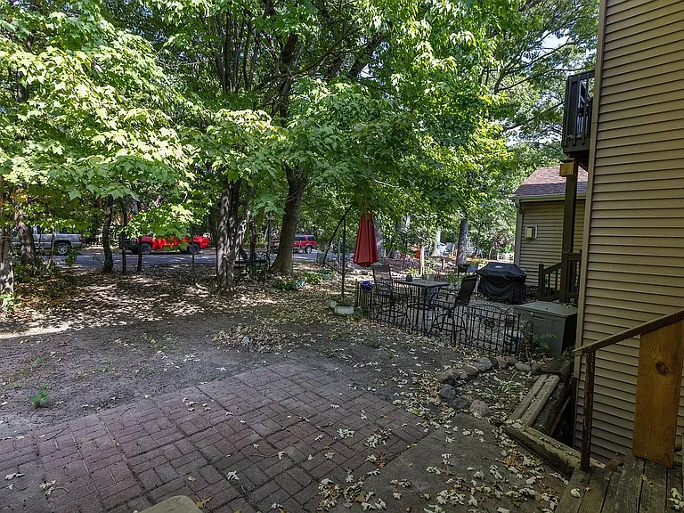 105B South Dr — Photo 24
