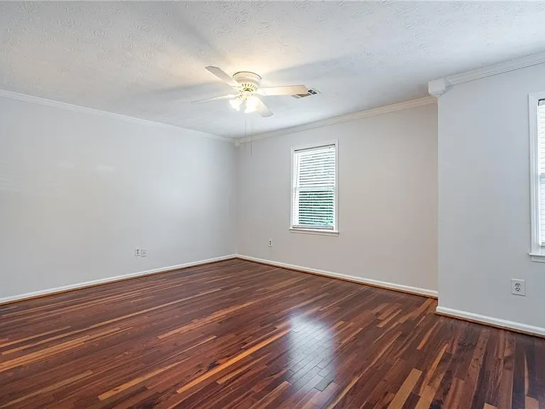2916 Governors Ct — Photo 21