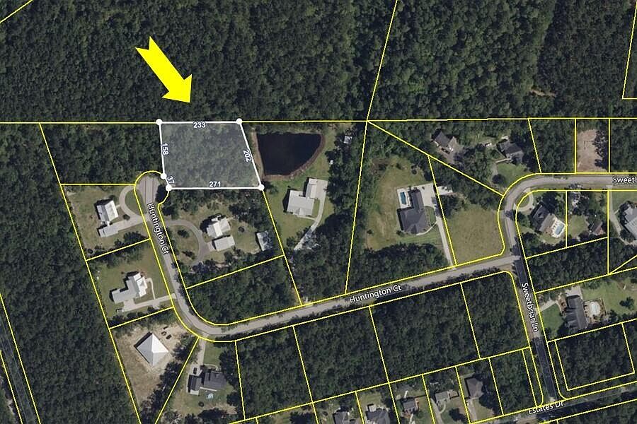 1st image of 36 Huntington Ct