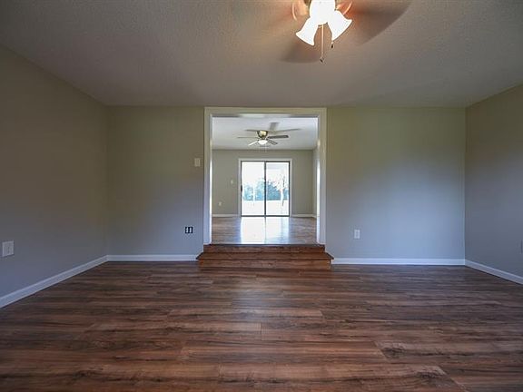 3rd image of 67 Thyatira Brockton Rd
