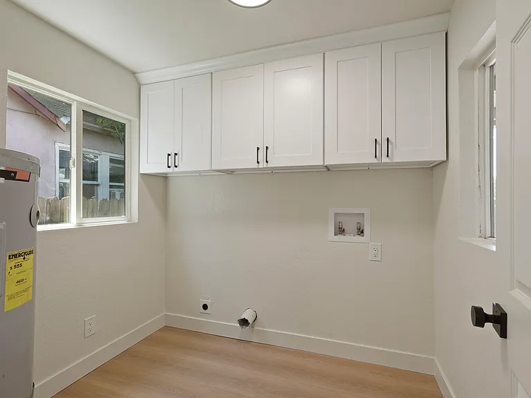 522 S Lincoln Way — Photo 11