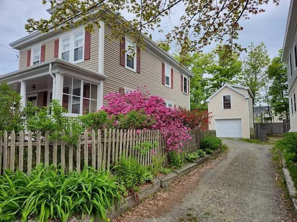 15 Newton Way, Bar Harbor, ME 04609