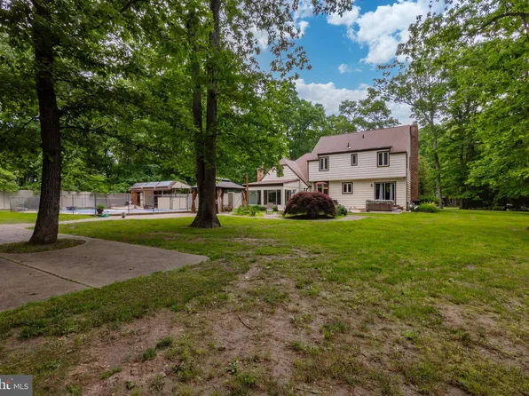 31 Gwynwood Dr, Pittsgrove, NJ 08318