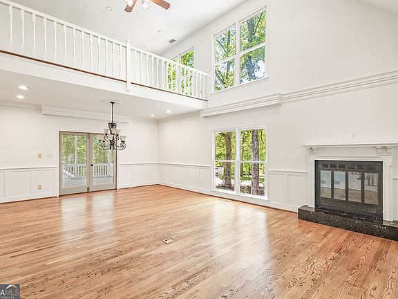 5th image of 230 Haynes Rd