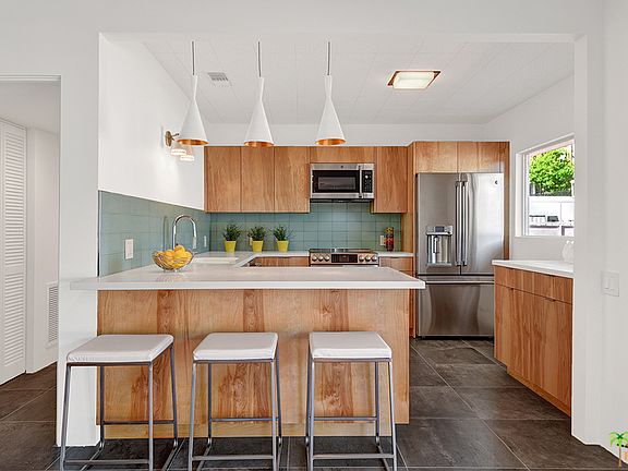 4th image of 155 W San Marco Way