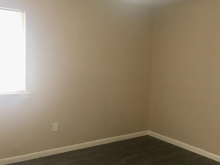 3319 Palm Ave — Photo 4