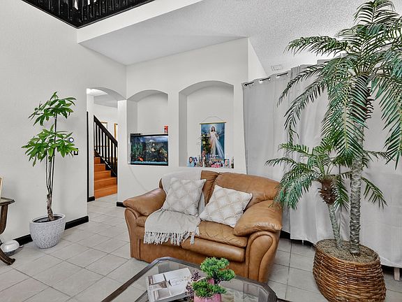 4th image of 16266 SW 103rd Terrace