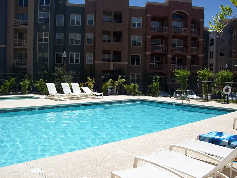 50 E Serene Ave #415 — Photo 2