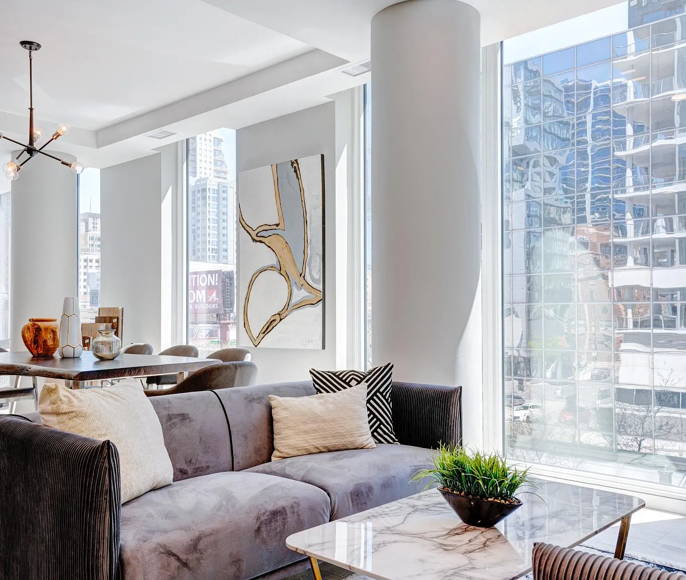 THE RHONE featuring the Saone Penthouse Collection — Photo 4