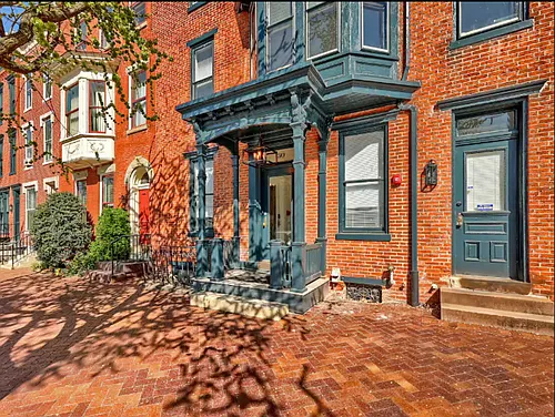 130 State St Photo 1