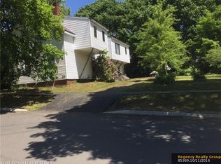 68 Pier St, Bangor, ME 04401