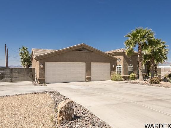 2nd image of 1591 Chandler Dr