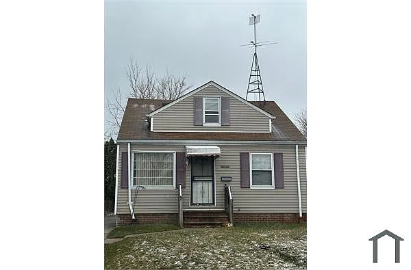 11017 Prince Ave photo 1