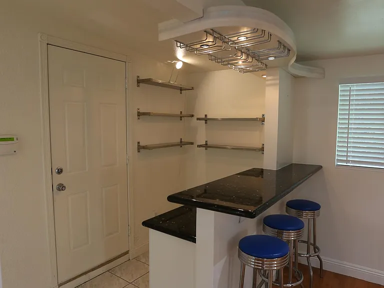 Built in wet bar