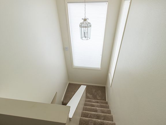 5th image of 5 NE Spyglass Dr