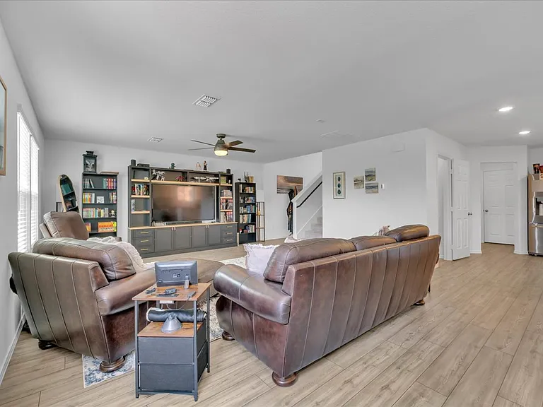 14152 Calderwood St — Photo 12
