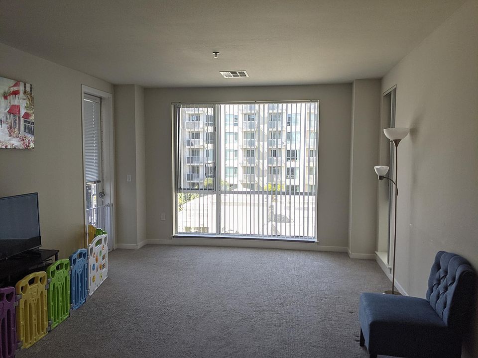 1st image of 5504 Moreland Way
