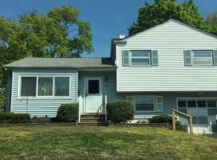 330 Libourel Rd, South Plainfield, NJ 07080