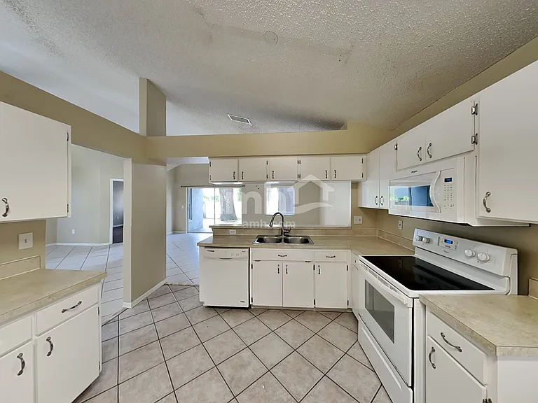 1821 Rudder Dr — Photo 7