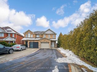 35 Flower Trl, Brampton, ON L6P 1P1