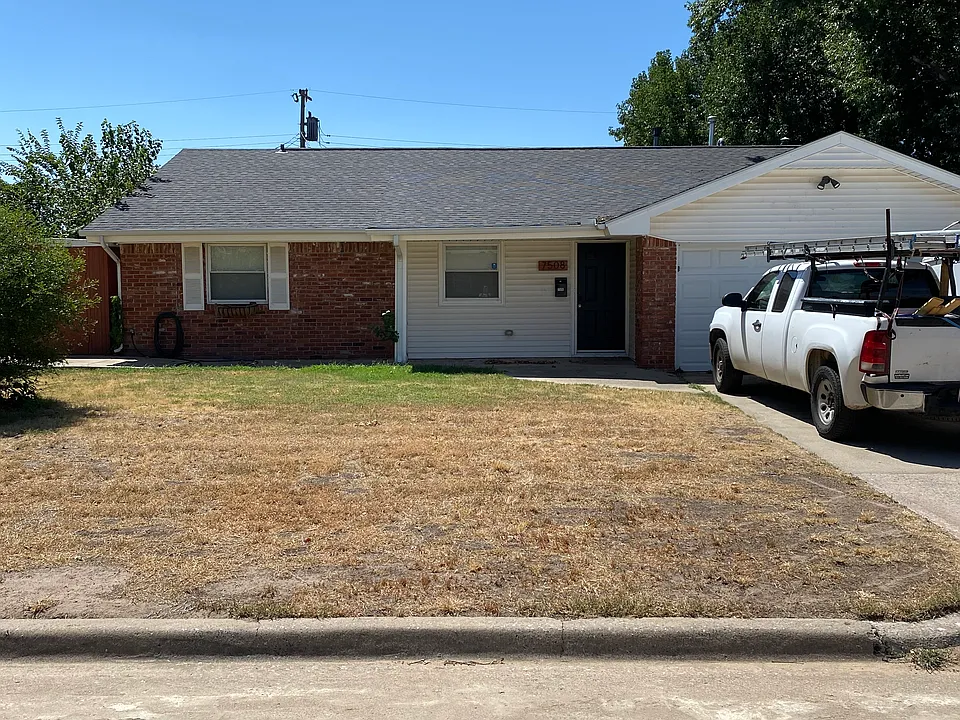 7508 NW 28th Ter