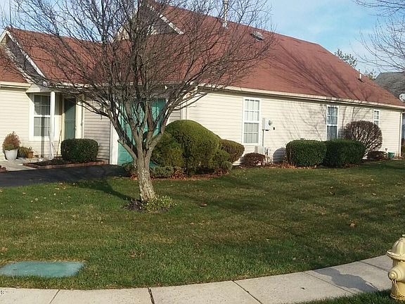 2nd image of 2471 Crisfield St