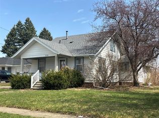 224 E 14th St N, Newton, IA 50208