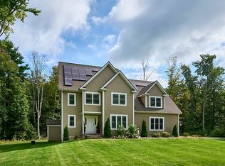 107 Concord Way, Amherst, MA 01002