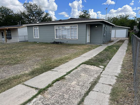 2nd image of 306 Koehler Ct