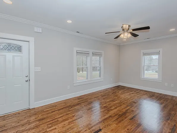313 State Highway 86 N, Hillsborough, NC 27278