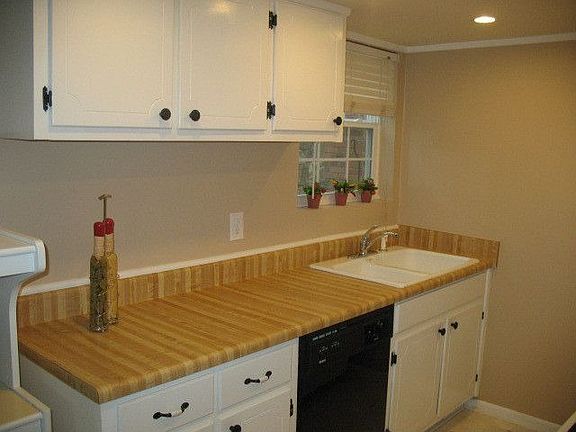 Kithen overlooking backyard