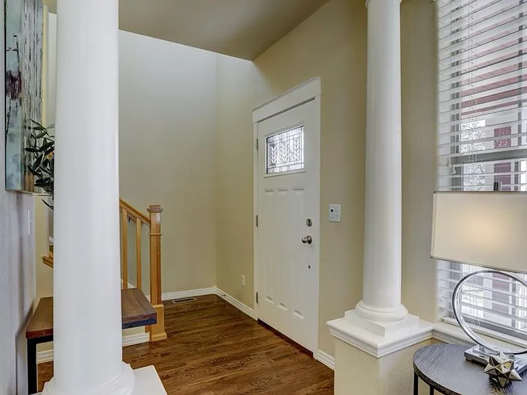3177 Geneva Ct — Photo 5