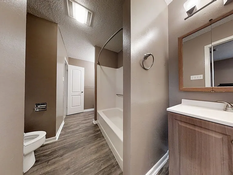 Boerne Townhomes — Photo 12