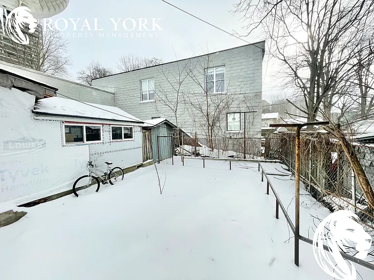 35 Concession St — Photo 20