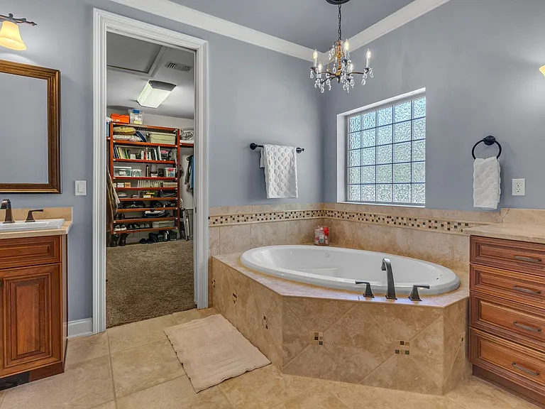 9007 Rushing River Way — Photo 24