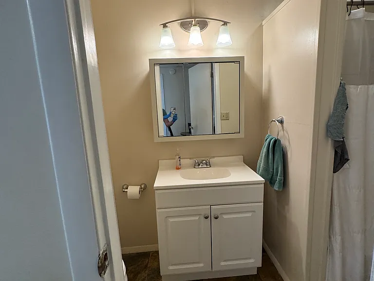 211 Geary Ave #1 — Photo 7