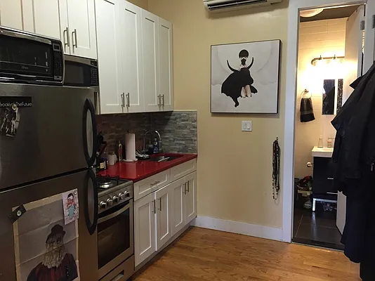 Rented by P Management | media 13