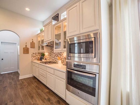 4th image of this home