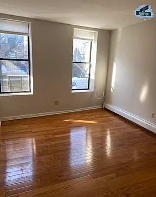 Rented by Fifth & Forever LLC | media 21