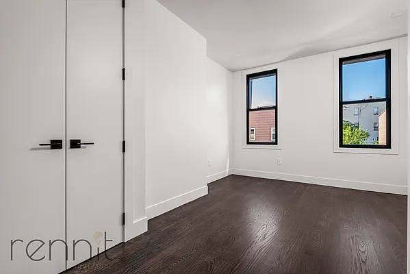 Rented by Rennit Inc. | media 7