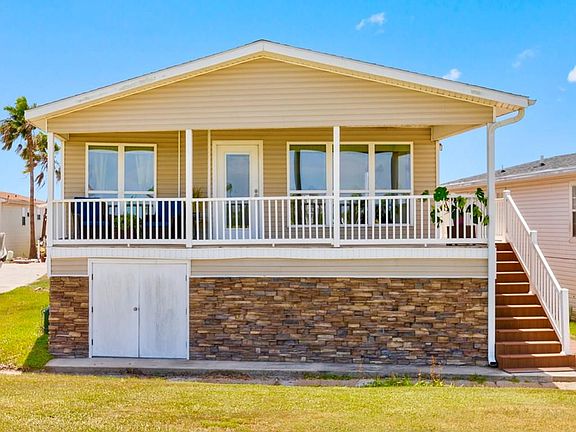 3rd image of 576 Sand Dollar Dr