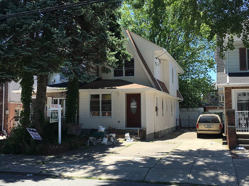 2168 E 37 St 