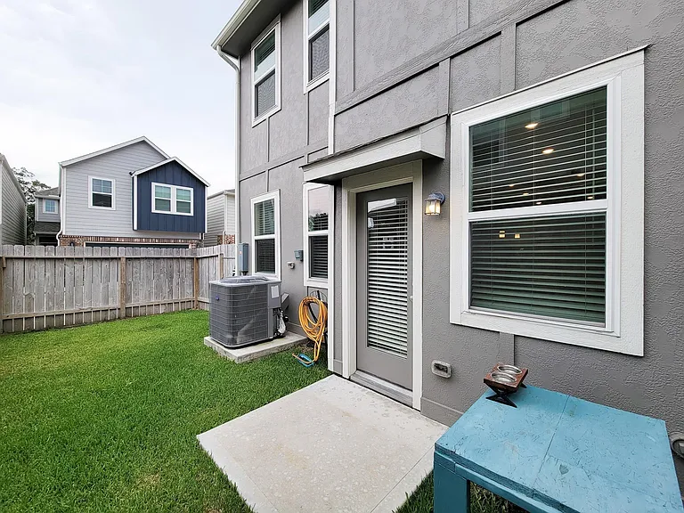 1510 Lakeline Oak Dr — Photo 20