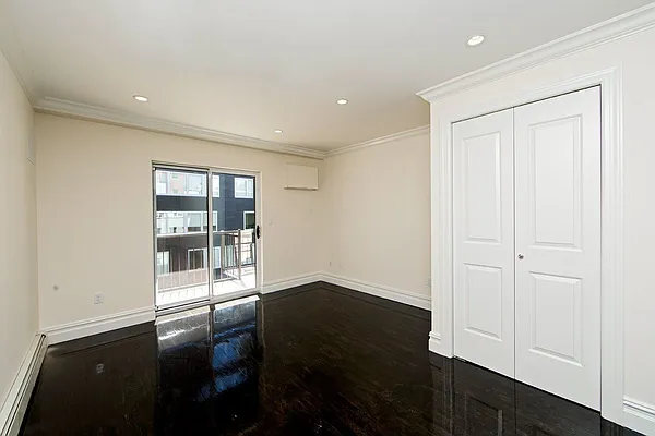 Rented by Avenues Real Estate | media 3