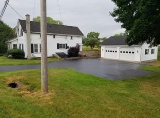 16 Five Points Rd, Rush, NY 14543