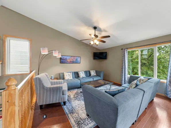 4919 132nd Way N, Hugo, MN 55038