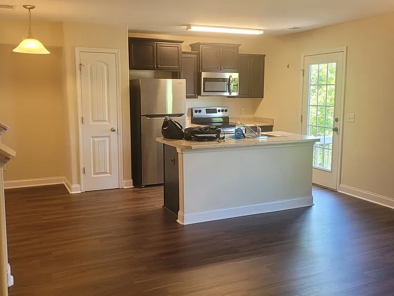 31 Abaco Ct — Photo 2