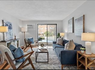 284 Codman Hill Rd APT 2B, Boxboro, MA 01719
